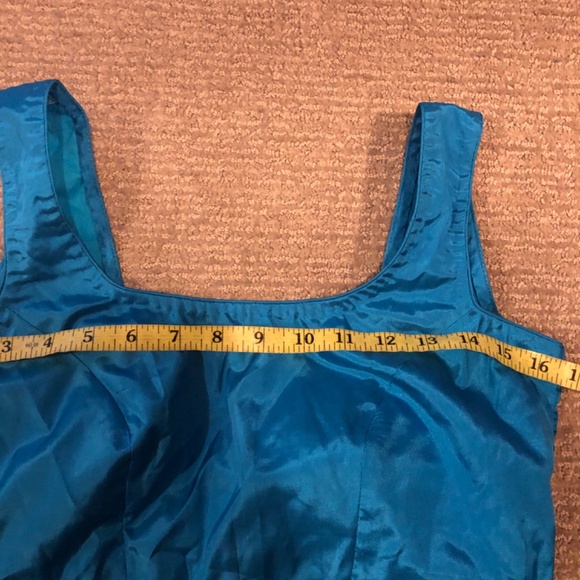 Beautiful Indian Pakistani chiffon saree - Picture 6 of 7